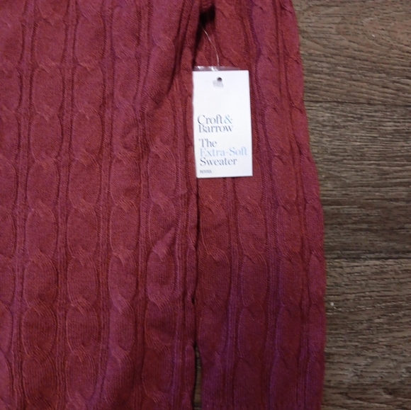 Croft & Barrow Maroon Cable Knit Sweater Size PM - Picture 3 of 4